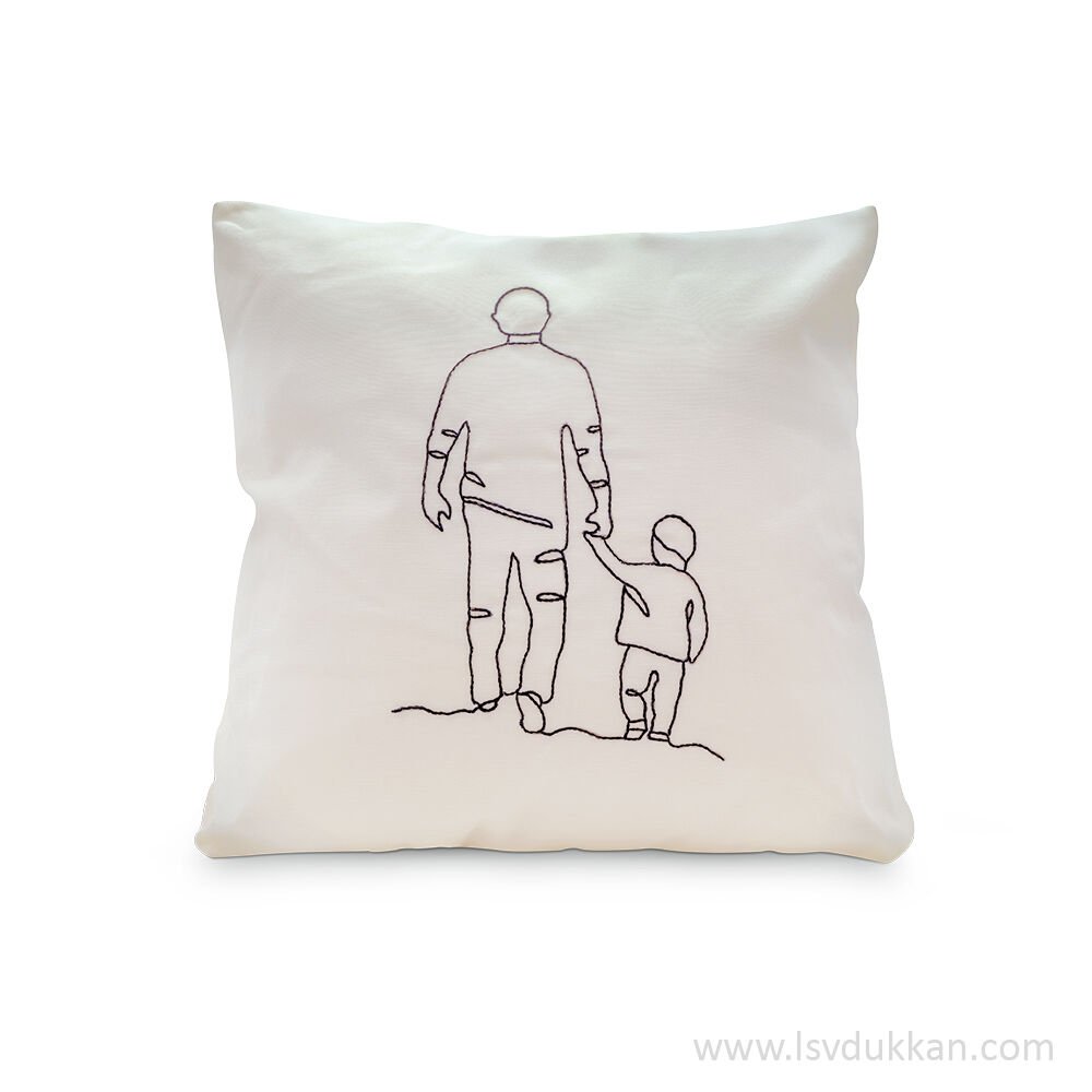 BABALAR GÜNÜ BABAM VE BEN ERKEK YASTIK