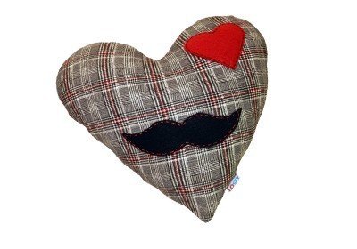 Lsv Kalp Şeklinde Bıyıklı Yastık