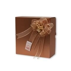 ANNELER GÜNÜ ÖZEL KUTU 2026