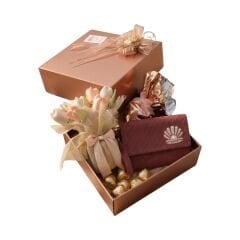 ANNELER GÜNÜ ÖZEL KUTU 2026